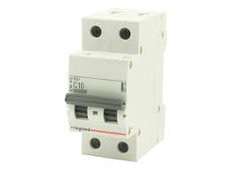 [78540] SOKKELAUTOMAAT RX3 2P 4500A C10